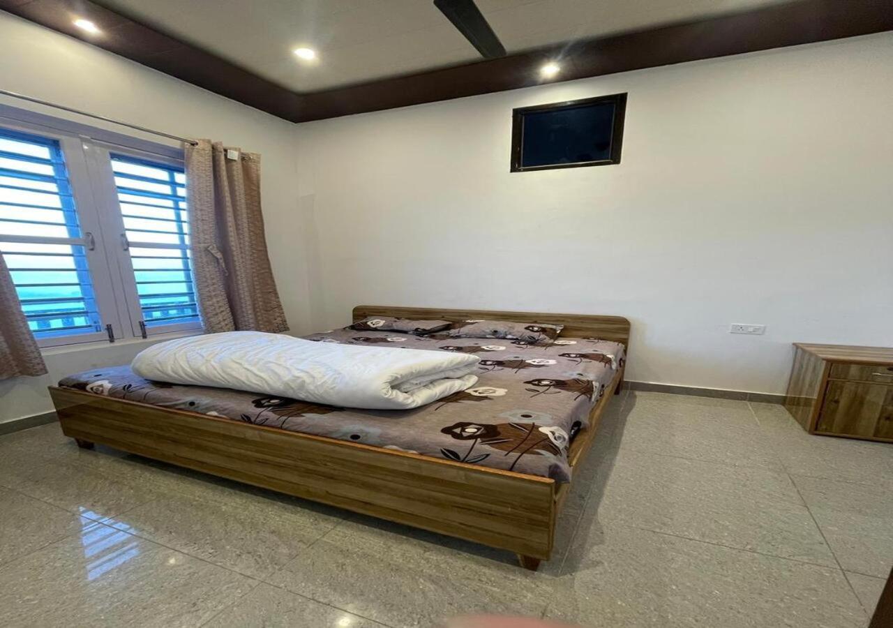 Hotel Maa Bhagwati Almora Exterior photo